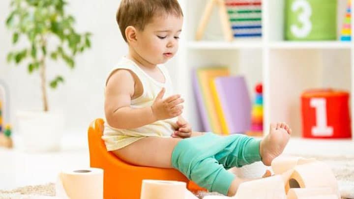 یبوست در کودکان: علت، علائم و راهکارهای درمانی در اصفهان