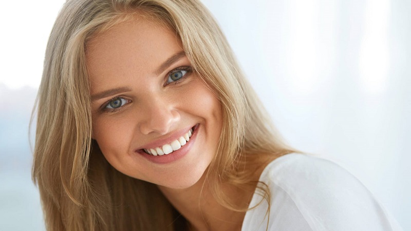 ویژگی‌های بهترین متخصص طرح لبخند در اصفهان چیست؟