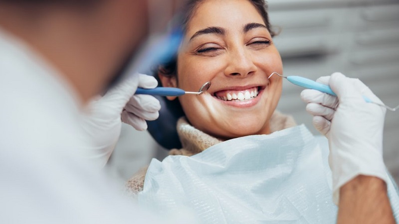 آشنایی با دکتر سید حمید رضویان، بهترین دندانپزشک اصفهان