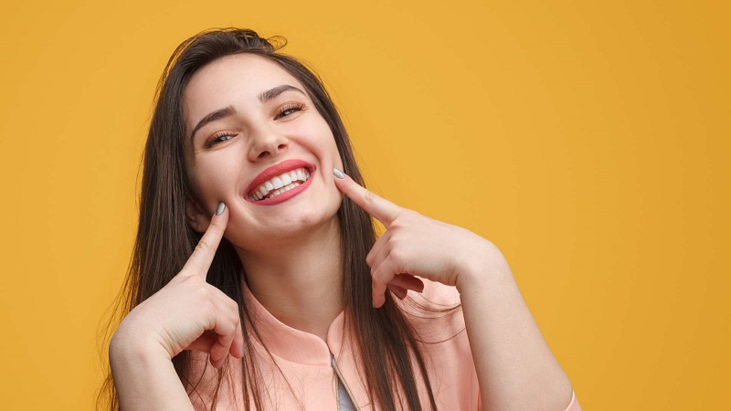 بهترین متخصص طرح لبخند اصفهان کیست؟